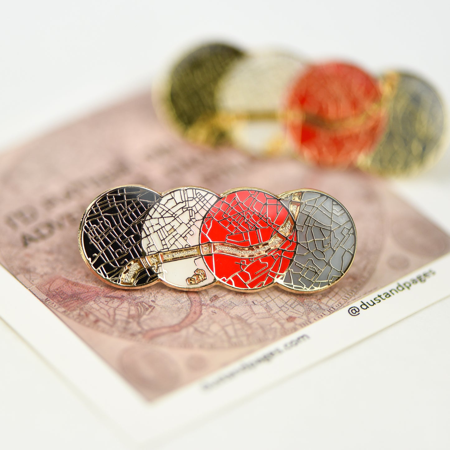 Londons soft enamel pin