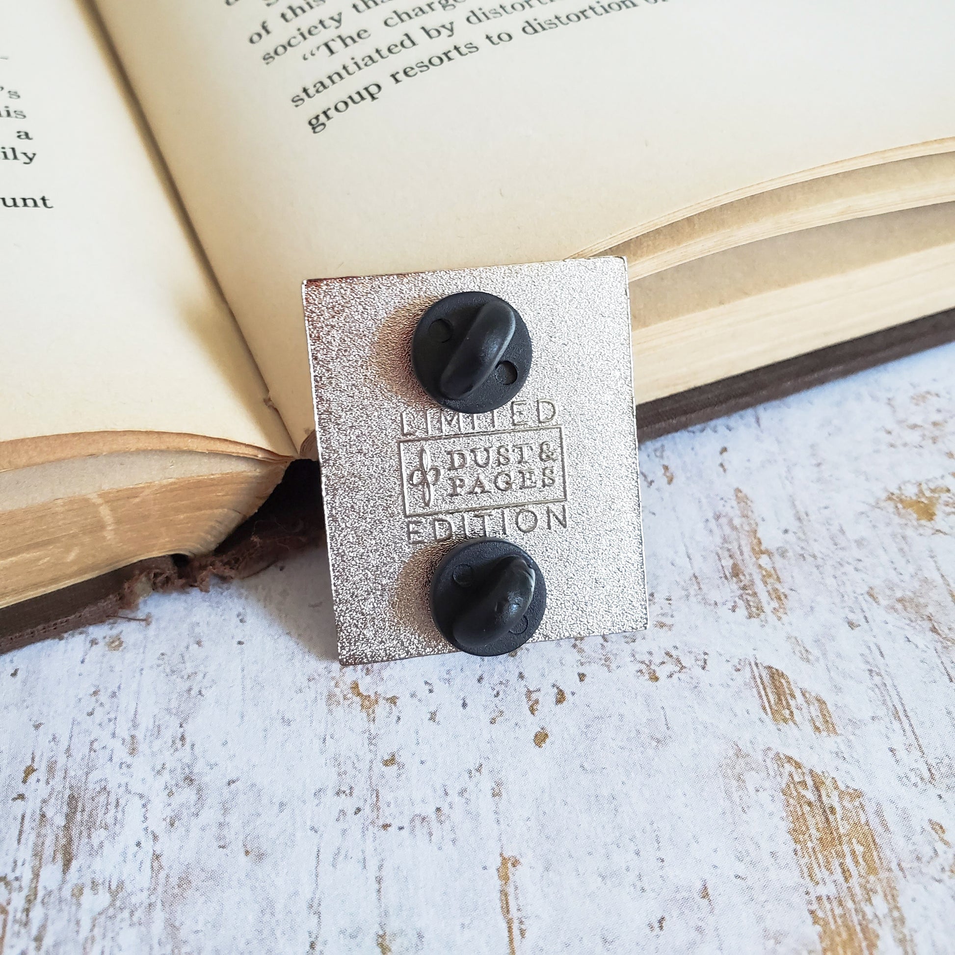 Arya game of thrones house of black and white door all men must die enamel pin